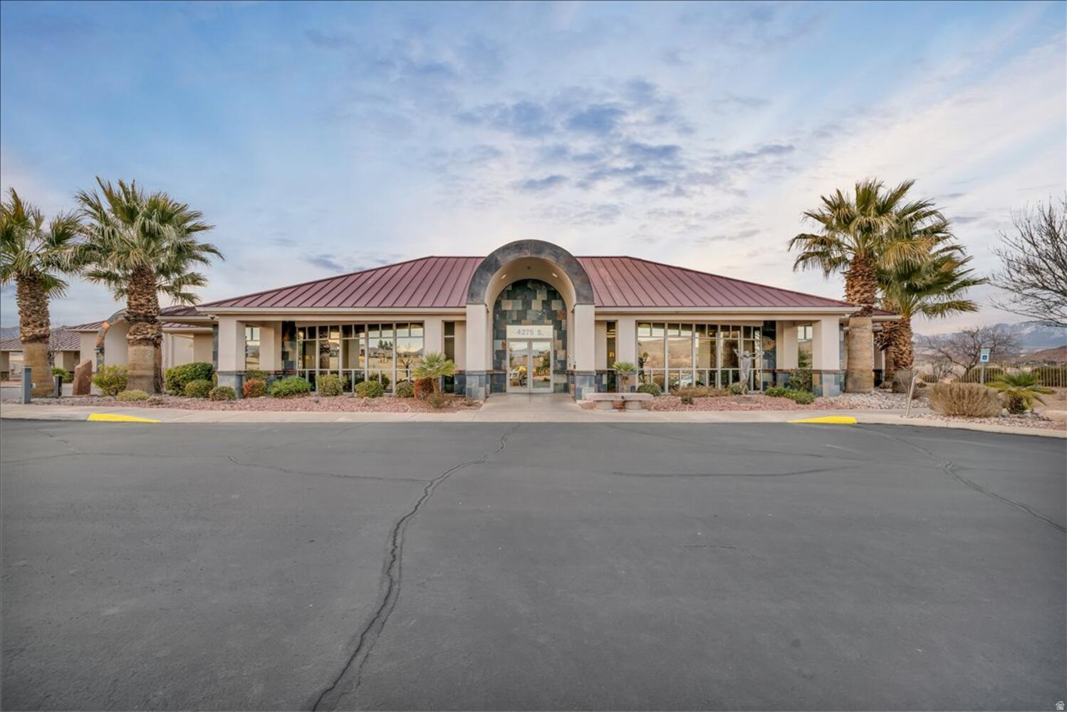 SUN RIVER ST GEORGE 10 - Residential