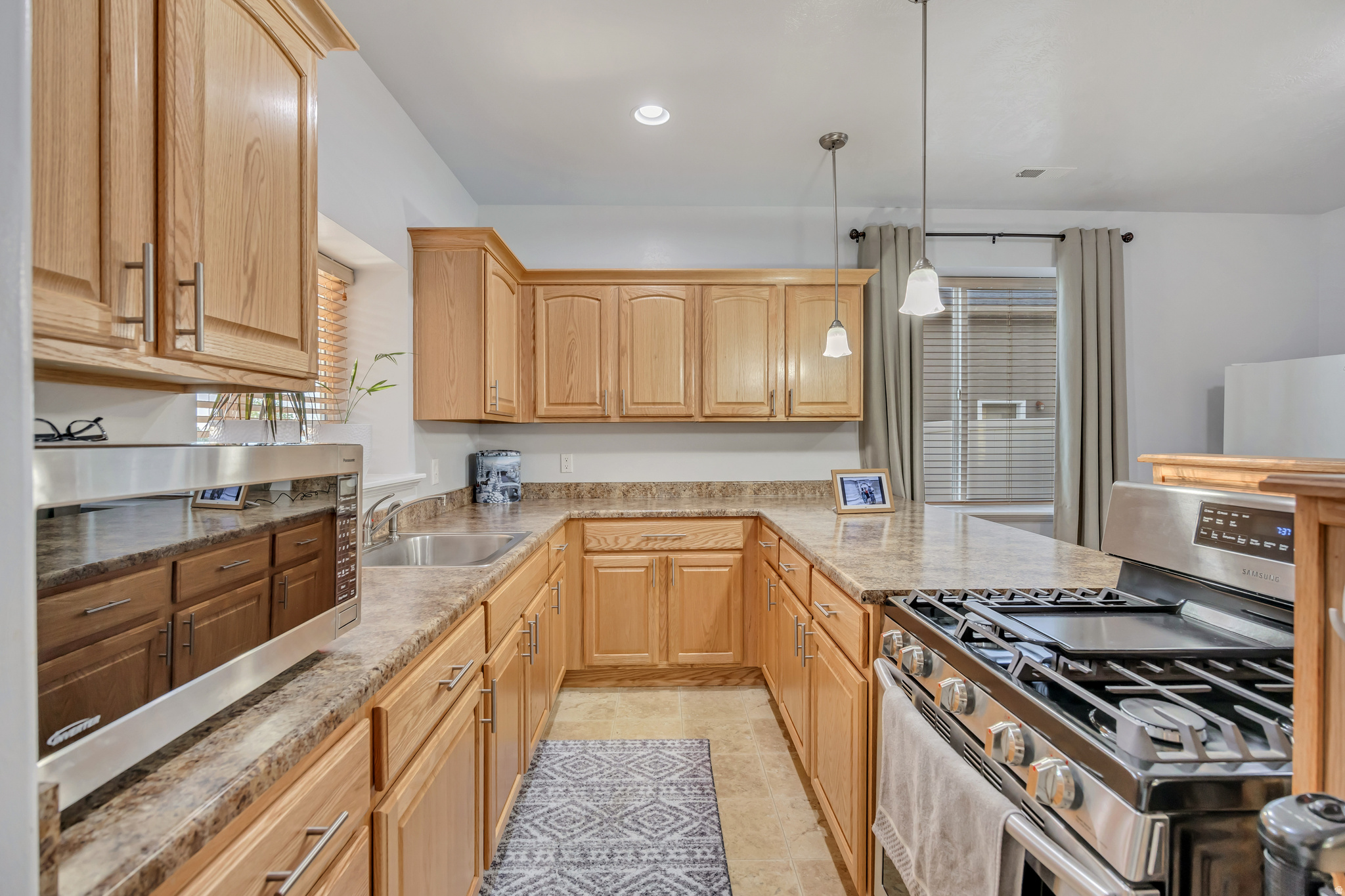 ELK RIDGE - Residential