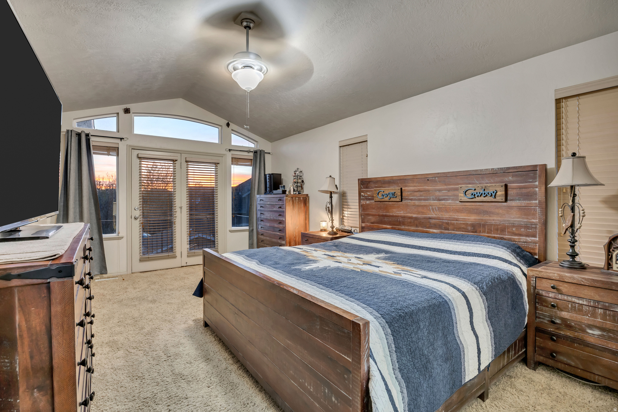 ELK RIDGE - Residential