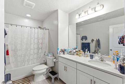 Tiny photo for 5062 W ACKLINS CIR, Herriman, UT 84096 (MLS # 2158672)