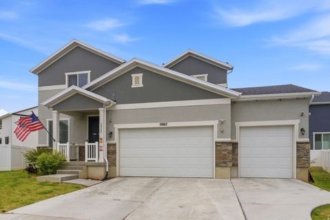 Tiny photo for 5062 W ACKLINS CIR, Herriman, UT 84096 (MLS # 2158672)