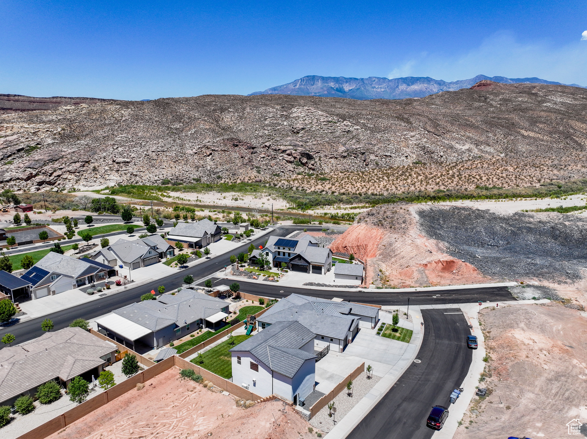 PARK SIDE AT GRANDPAS POND PH 3 - Residential