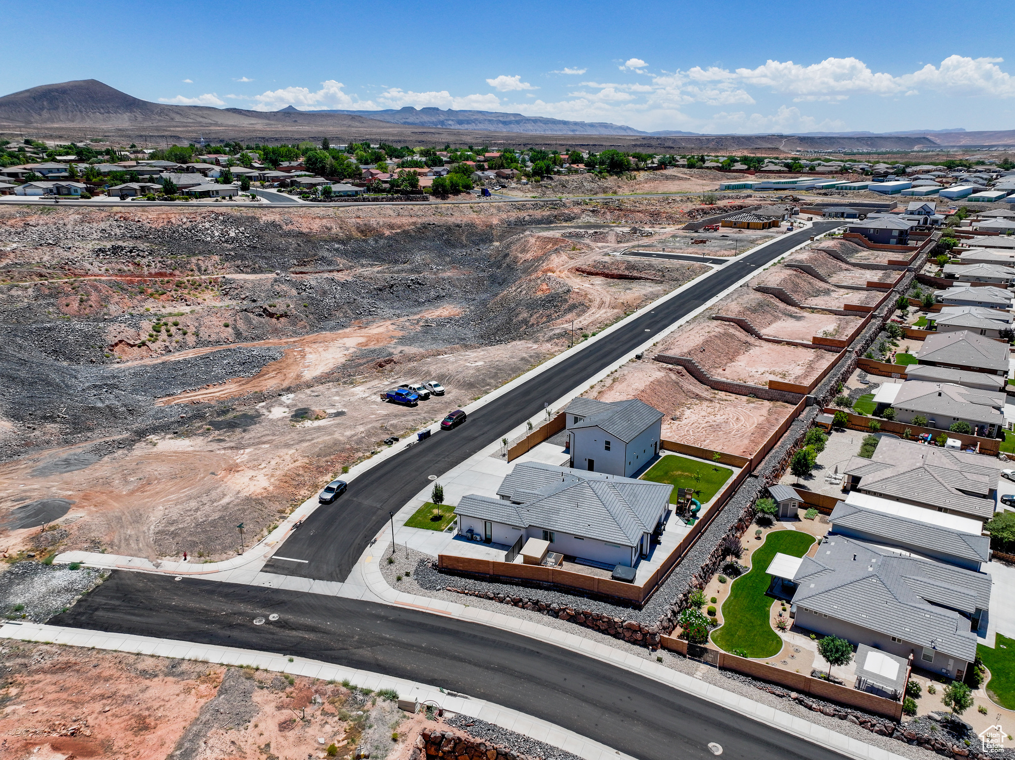 PARK SIDE AT GRANDPAS POND PH 3 - Residential