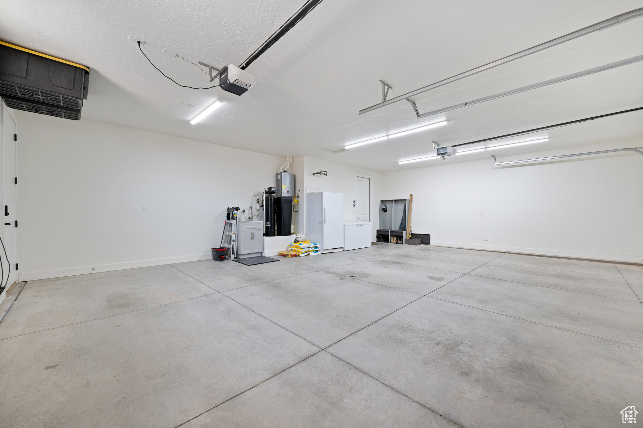 PARK SIDE AT GRANDPAS POND PH 3 - Residential