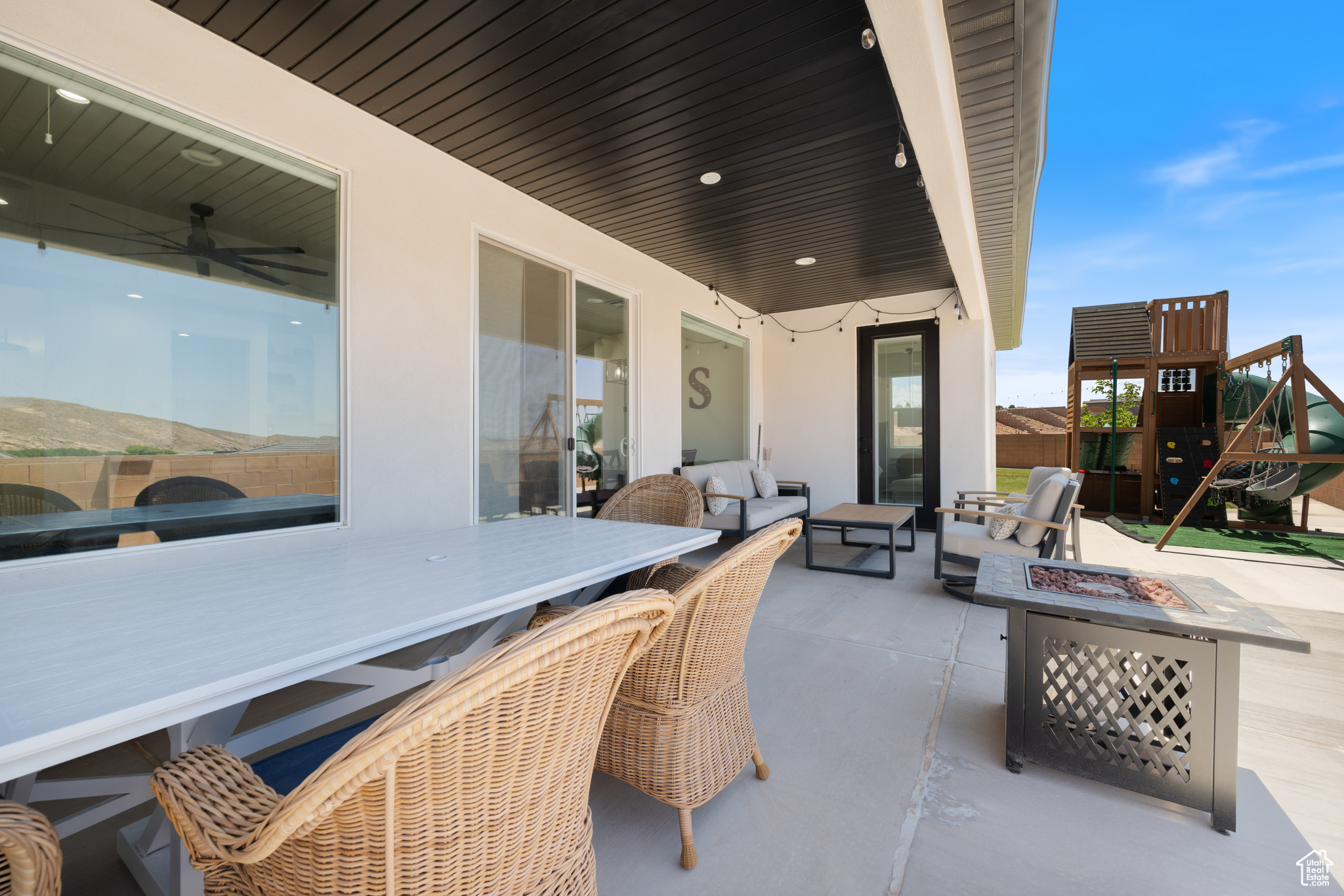 PARK SIDE AT GRANDPAS POND PH 3 - Residential