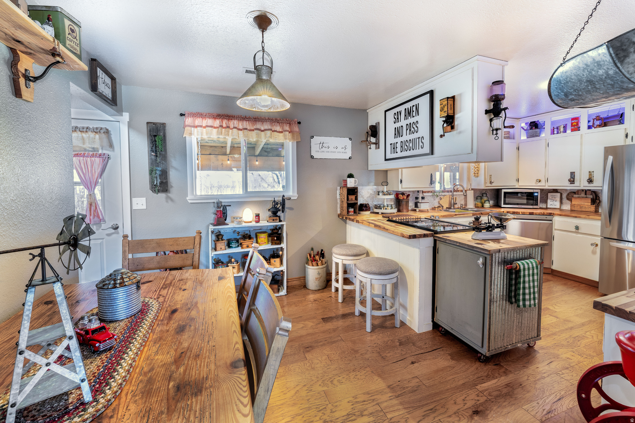 WEST SIDE DRIVE SUBDIVISION - Residential