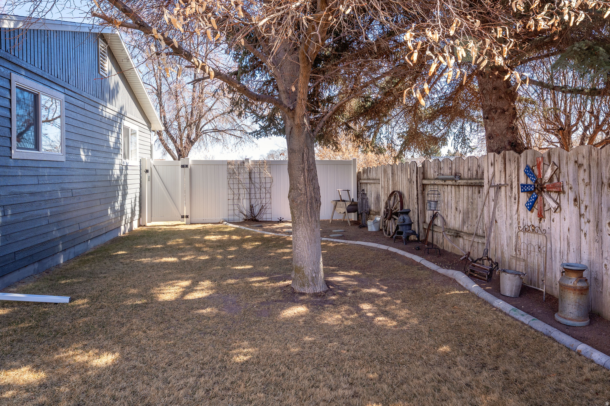 WEST SIDE DRIVE SUBDIVISION - Residential