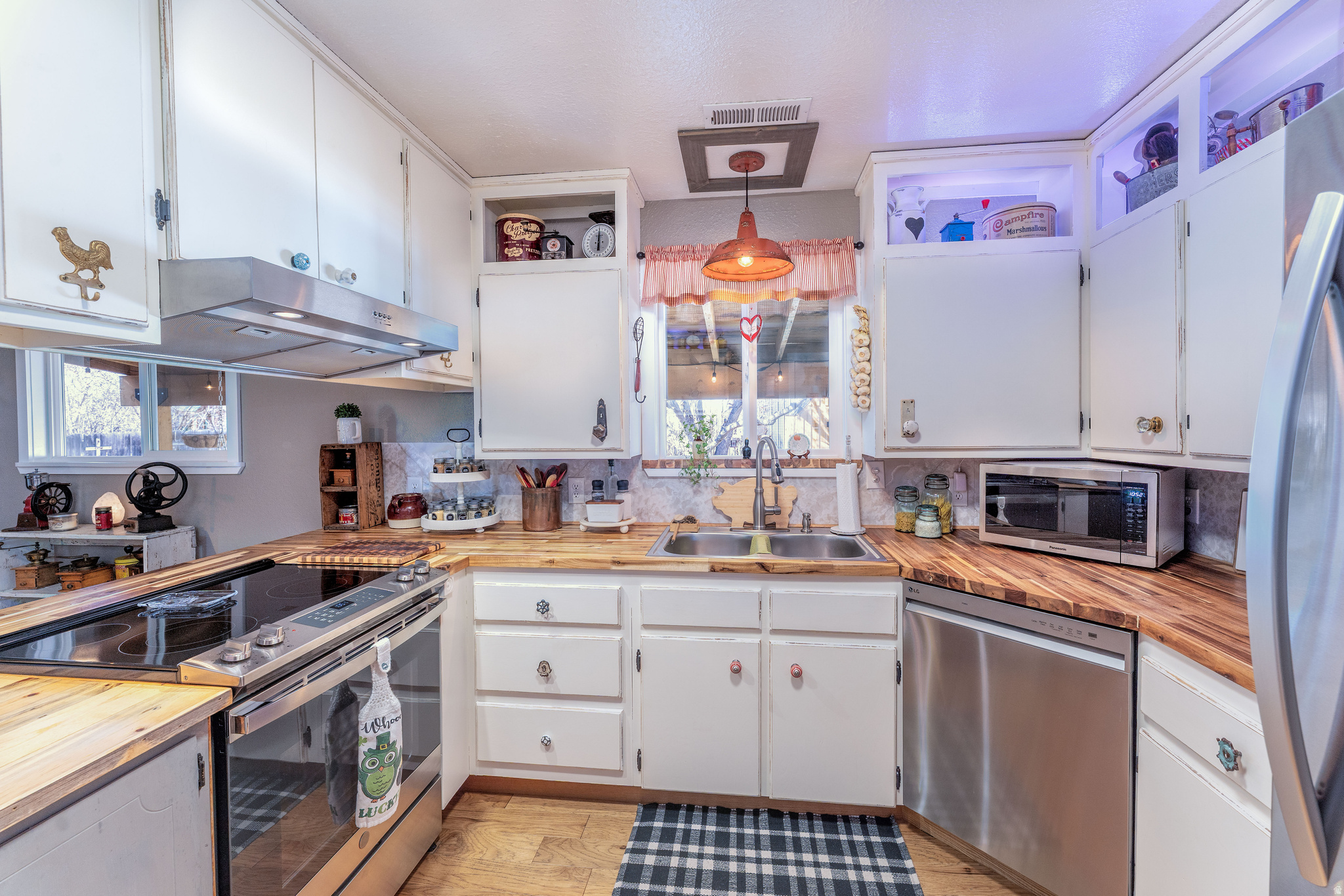 WEST SIDE DRIVE SUBDIVISION - Residential