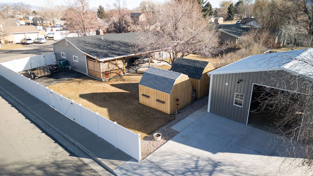 WEST SIDE DRIVE SUBDIVISION - Residential