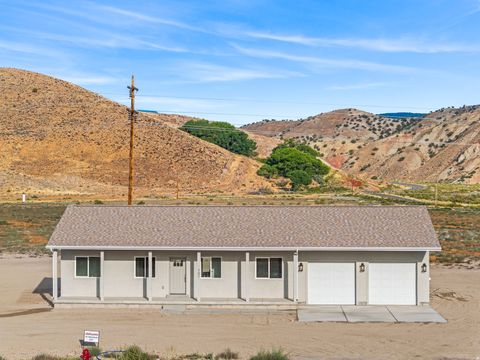 Photo of 701 S BLACK Rd #4, Sigurd, UT 84657 (MLS # 2129067)