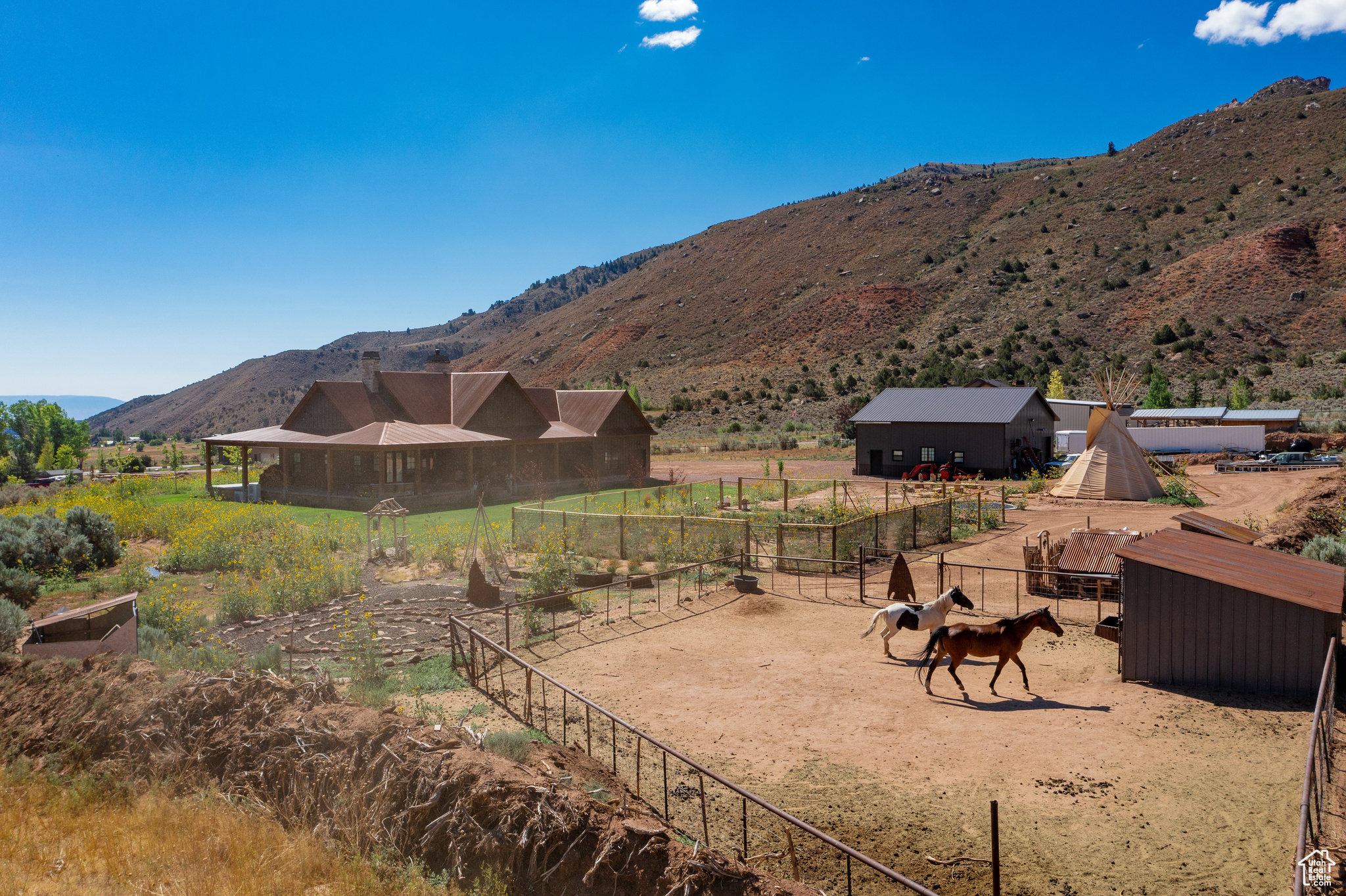 SAWTOOTH PARK PUD SUB - Residential