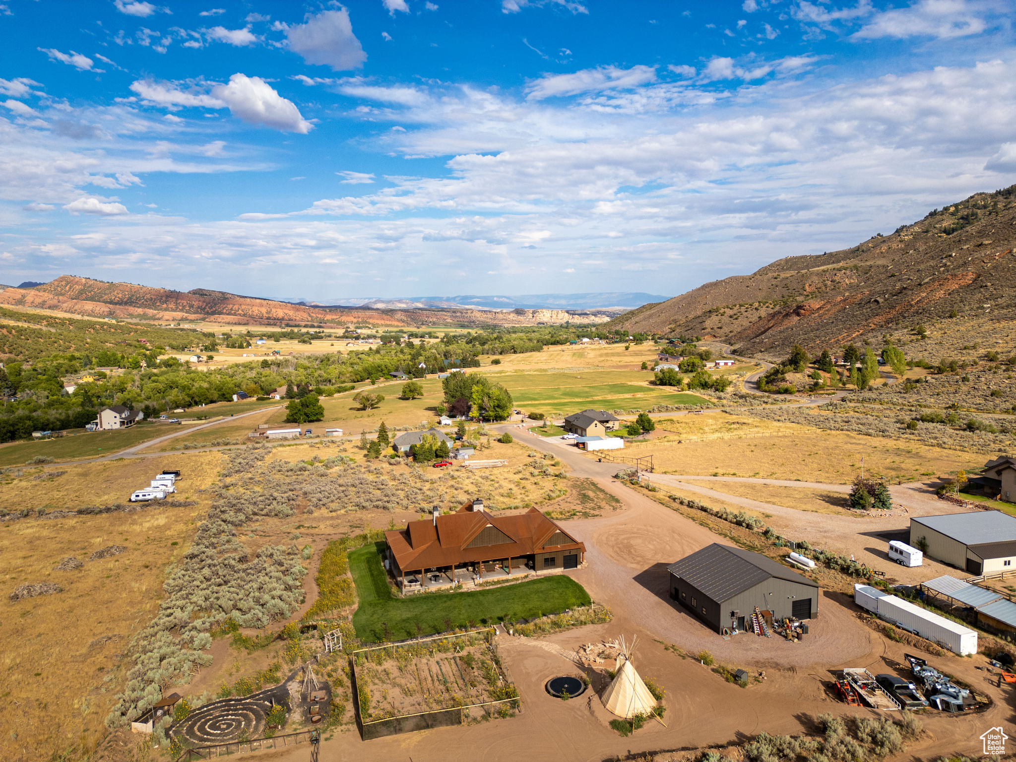 SAWTOOTH PARK PUD SUB - Residential
