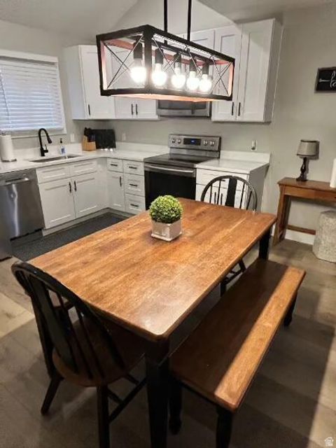 Tiny photo for 860 S VILLAGE RD #E5, Saint George, UT 84770 (MLS # 2132819)