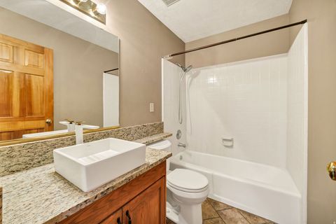 Tiny photo for 615 E FOX RIDGE DR S, Providence, UT 84332 (MLS # 2139776)