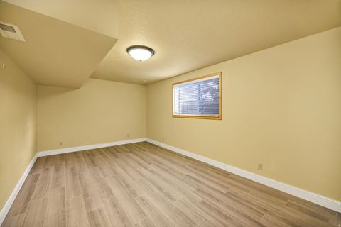 Tiny photo for 615 E FOX RIDGE DR S, Providence, UT 84332 (MLS # 2139776)