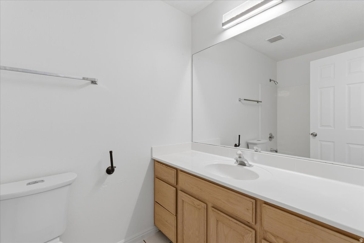 WOOD ESTATES - Residential