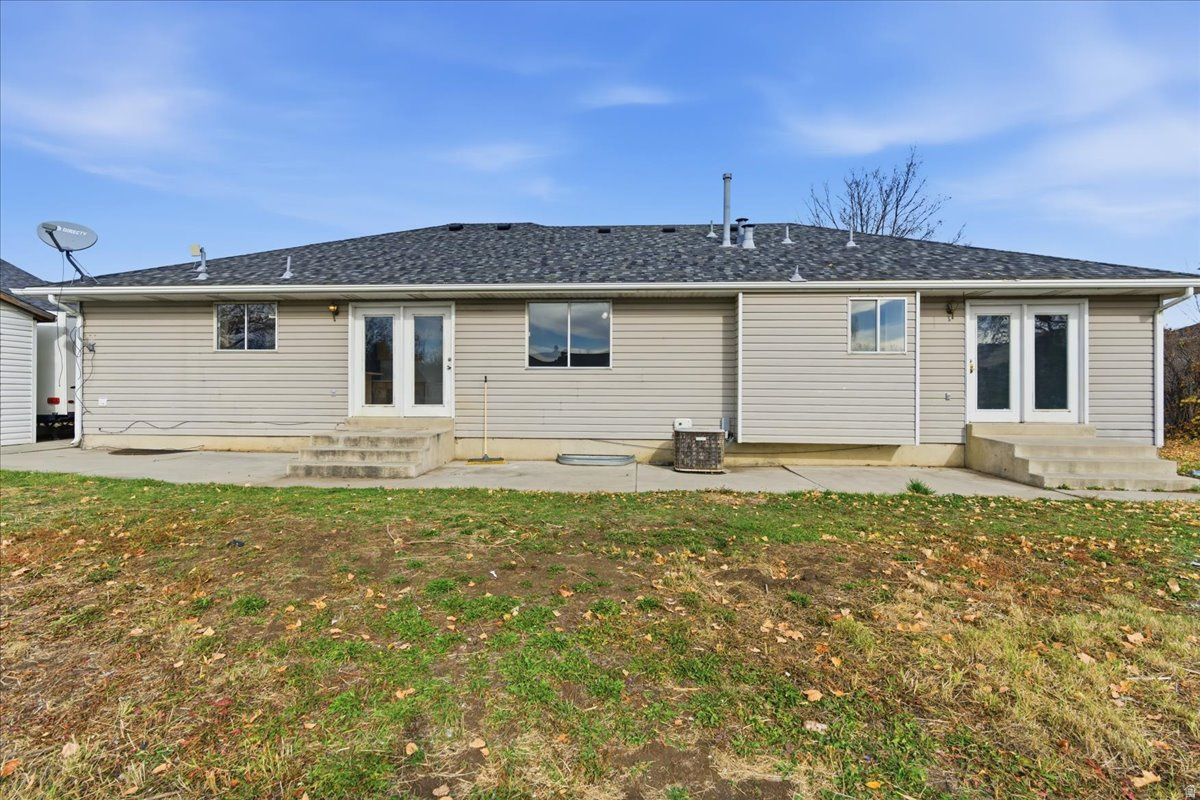 WOOD ESTATES - Residential