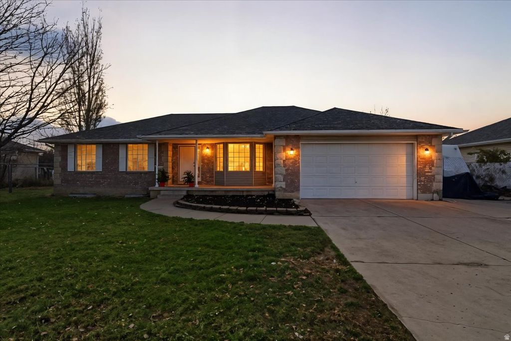 Photo of 16 E 1400 N, American Fork, UT 84003 (MLS # 2123711)