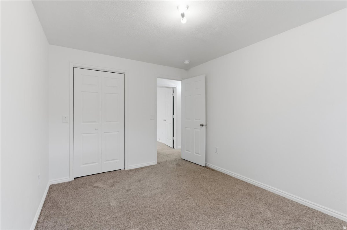 WOOD ESTATES - Residential