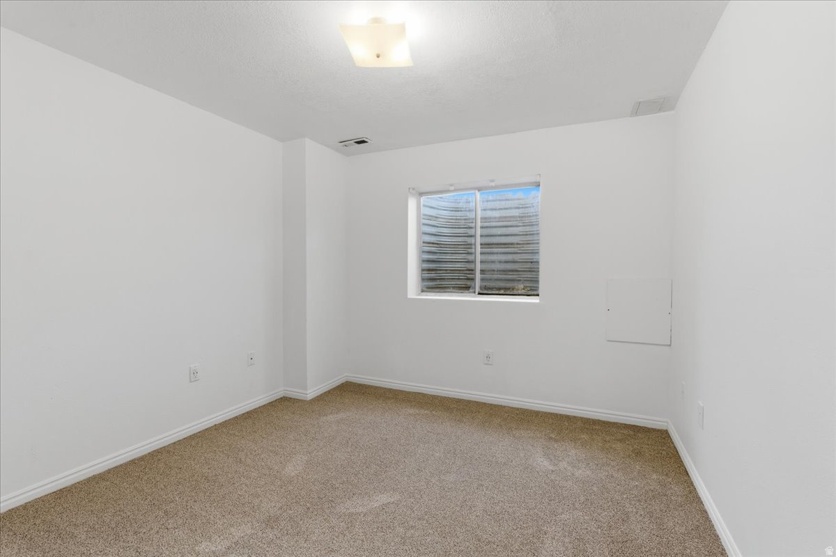 WOOD ESTATES - Residential