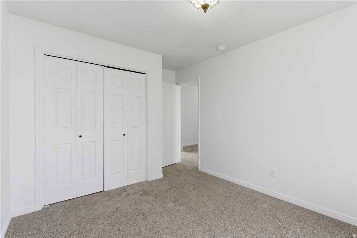 WOOD ESTATES - Residential