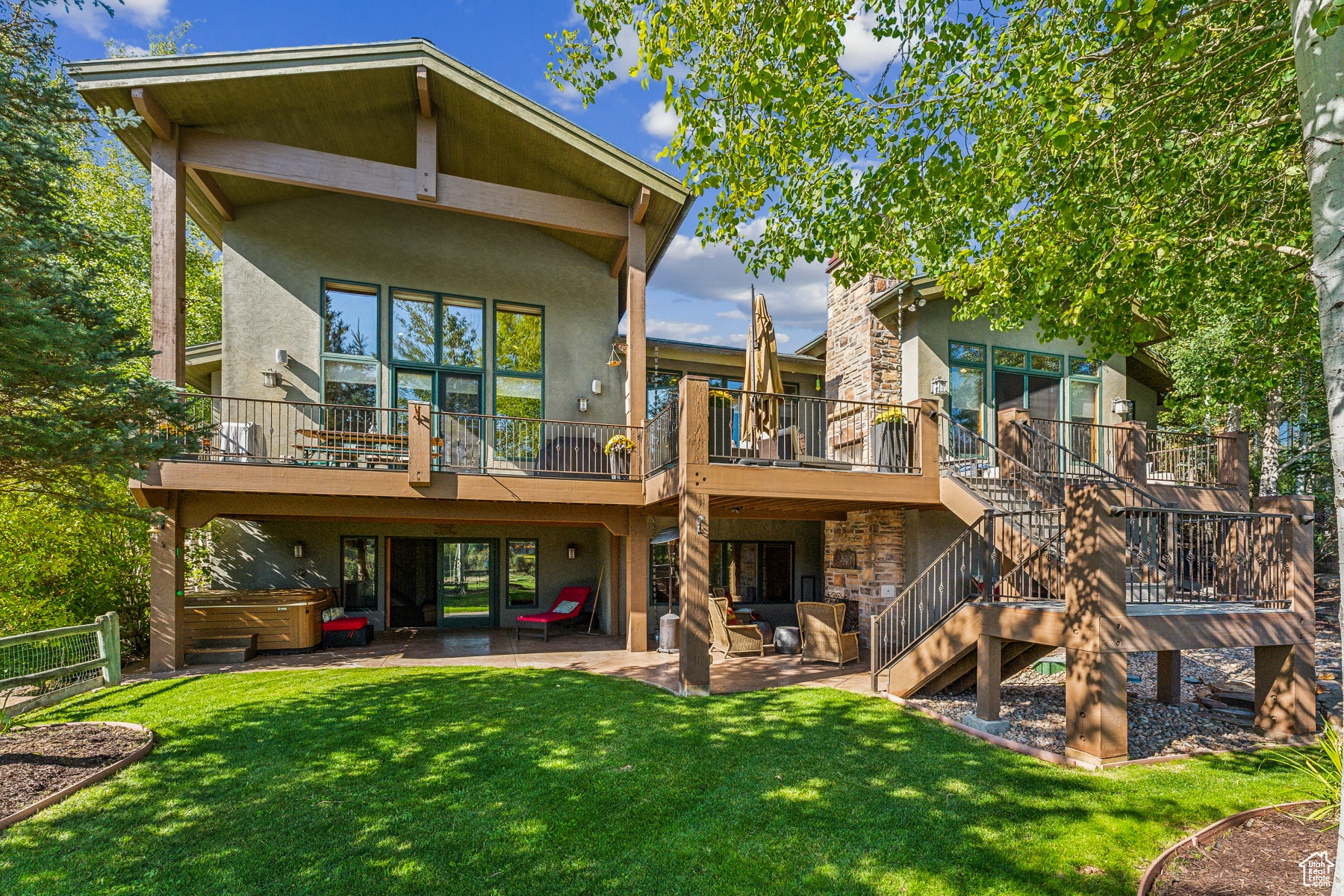 Park City, Utah 84098, United States, 4 Bedrooms Bedrooms, ,3 BathroomsBathrooms,Residential,Active,98946