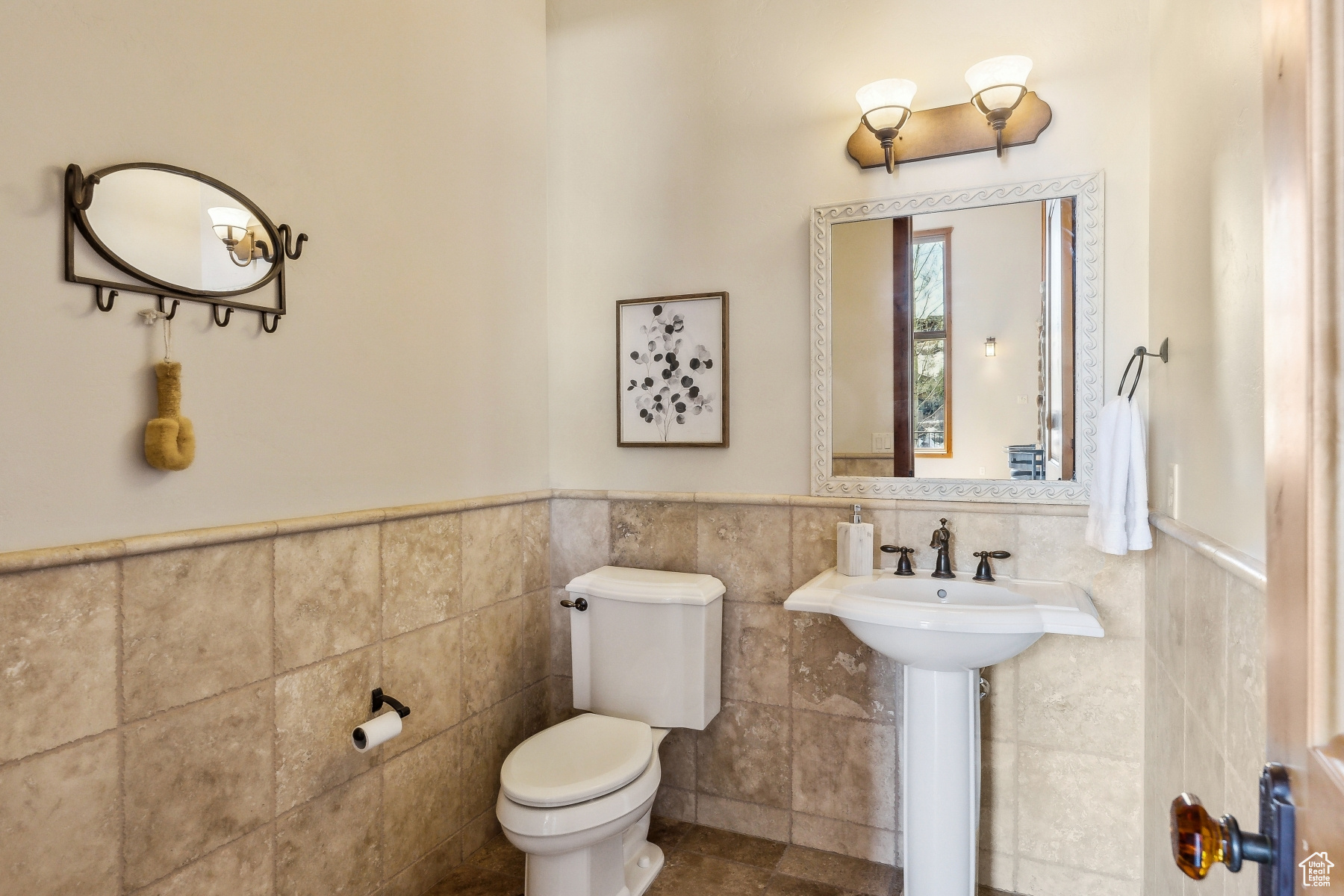 Park City, Utah 84098, United States, 4 Bedrooms Bedrooms, ,3 BathroomsBathrooms,Residential,Active,98946