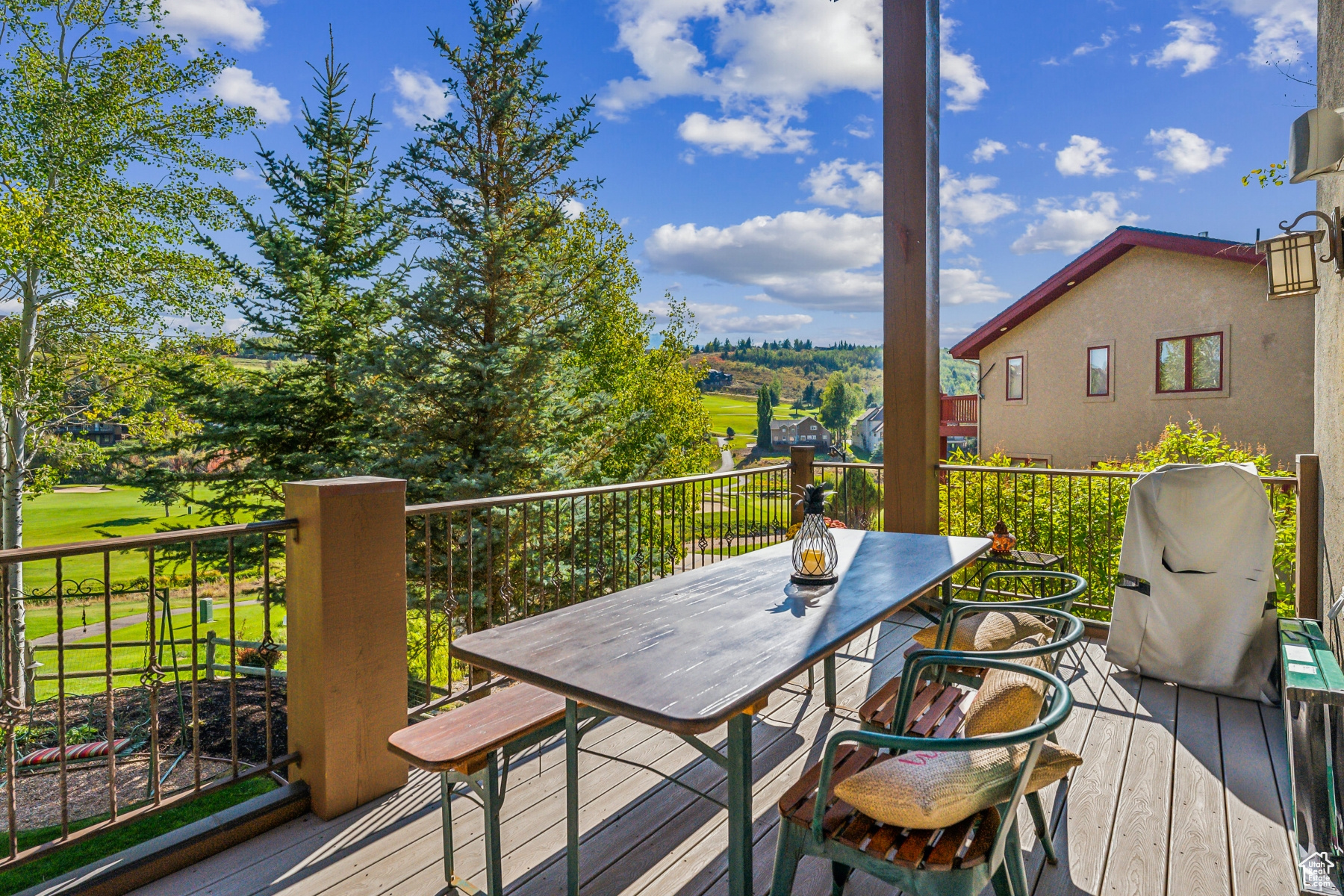 Park City, Utah 84098, United States, 4 Bedrooms Bedrooms, ,3 BathroomsBathrooms,Residential,Active,98946