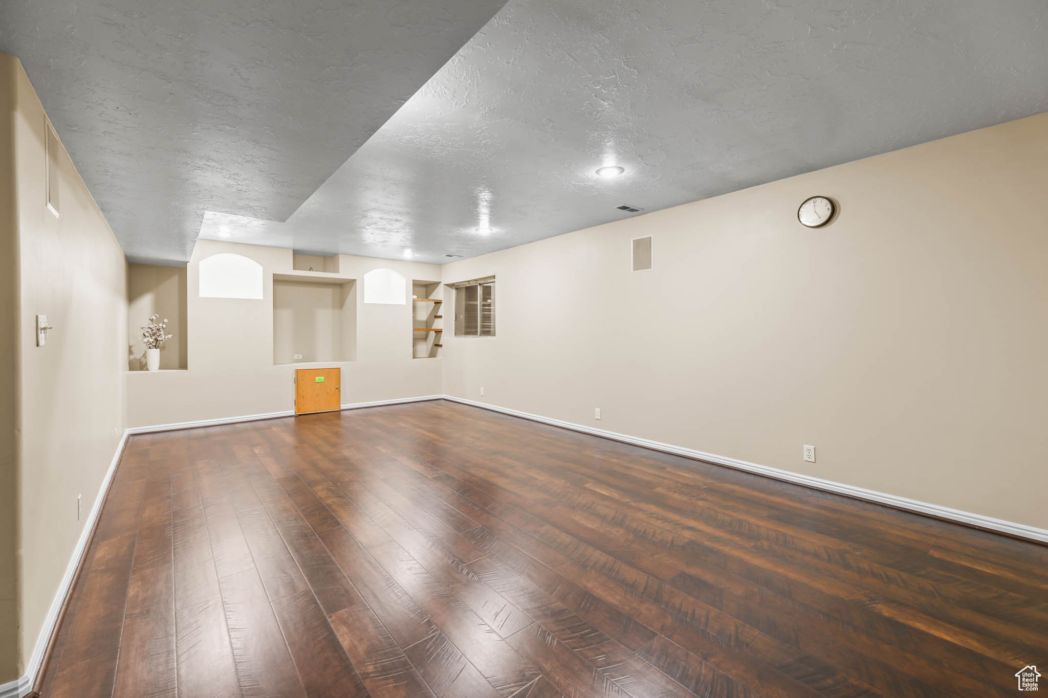 8017 S Showcase Ln, Sandy, Utah image 40