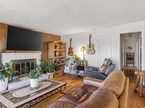 Tiny photo for 2744 E 7265 S, Cottonwood Heights, UT 84121 (MLS # 2141007)