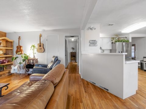 Tiny photo for 2744 E 7265 S, Cottonwood Heights, UT 84121 (MLS # 2141007)