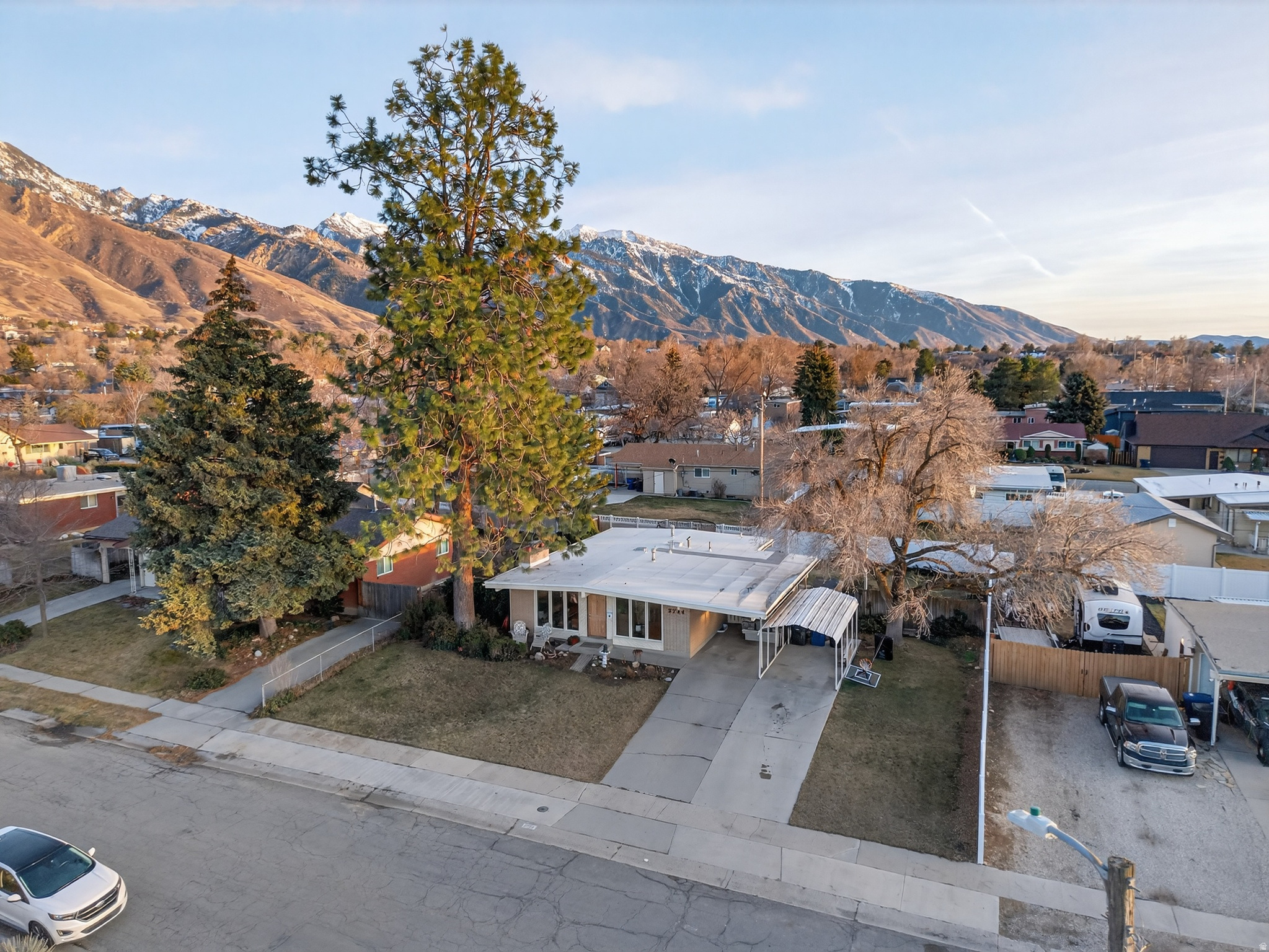 COTTONWOOD - Residential