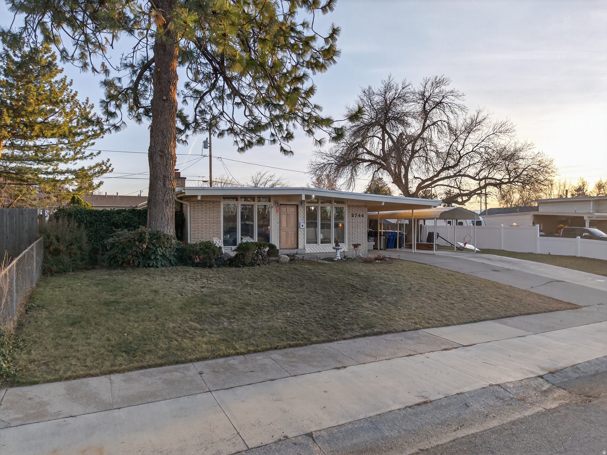 COTTONWOOD - Residential
