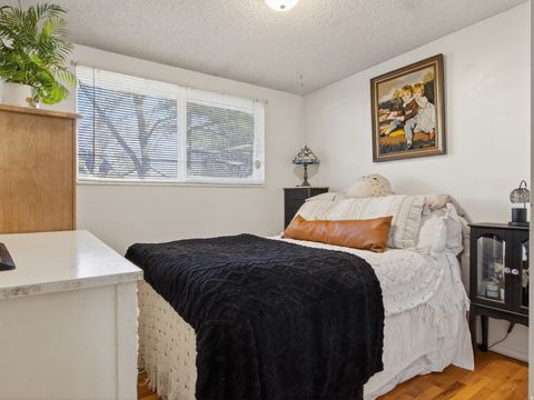 Tiny photo for 2744 E 7265 S, Cottonwood Heights, UT 84121 (MLS # 2141007)