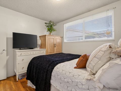 Tiny photo for 2744 E 7265 S, Cottonwood Heights, UT 84121 (MLS # 2141007)