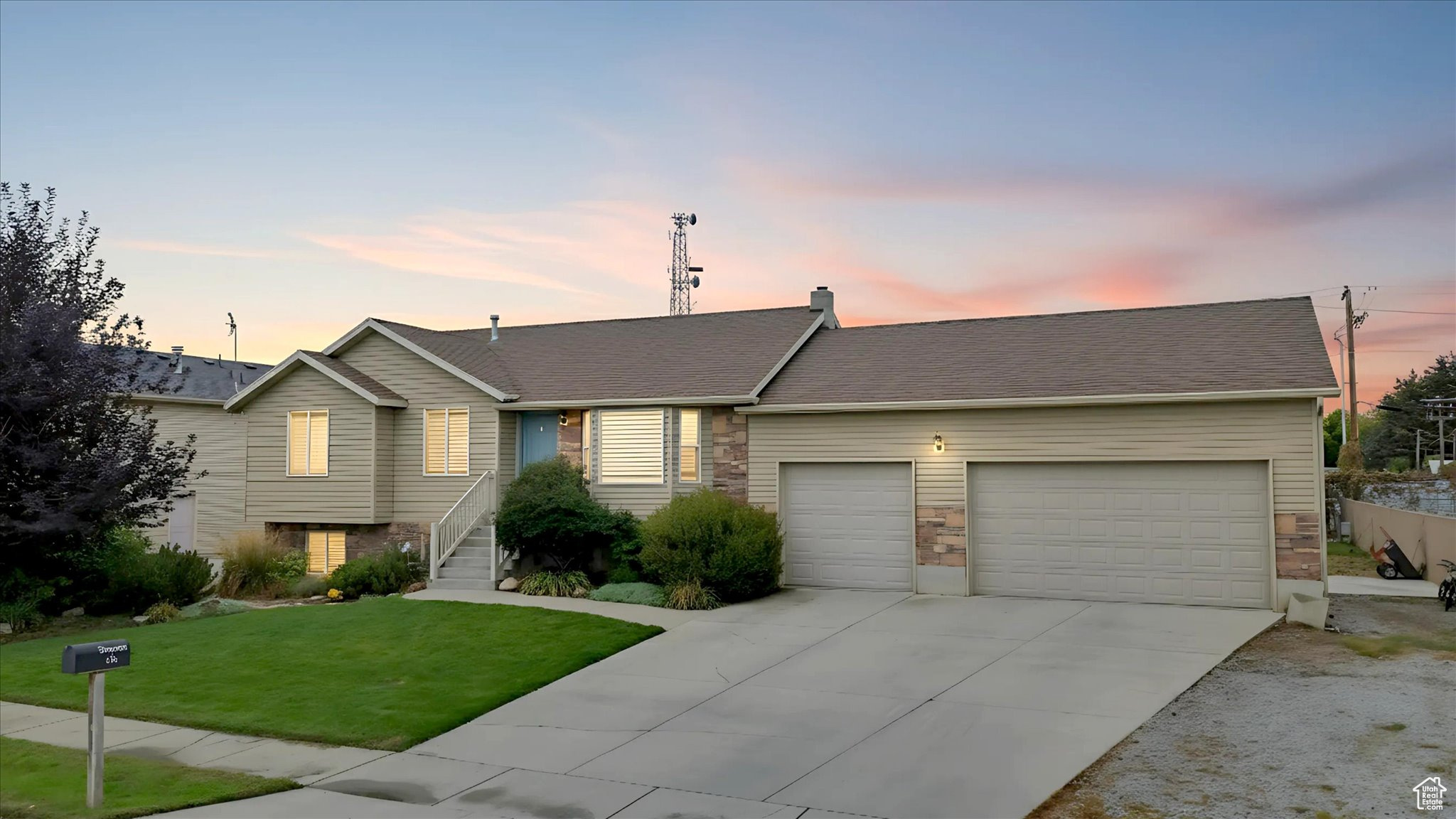 APPLEWOOD SUB - Residential