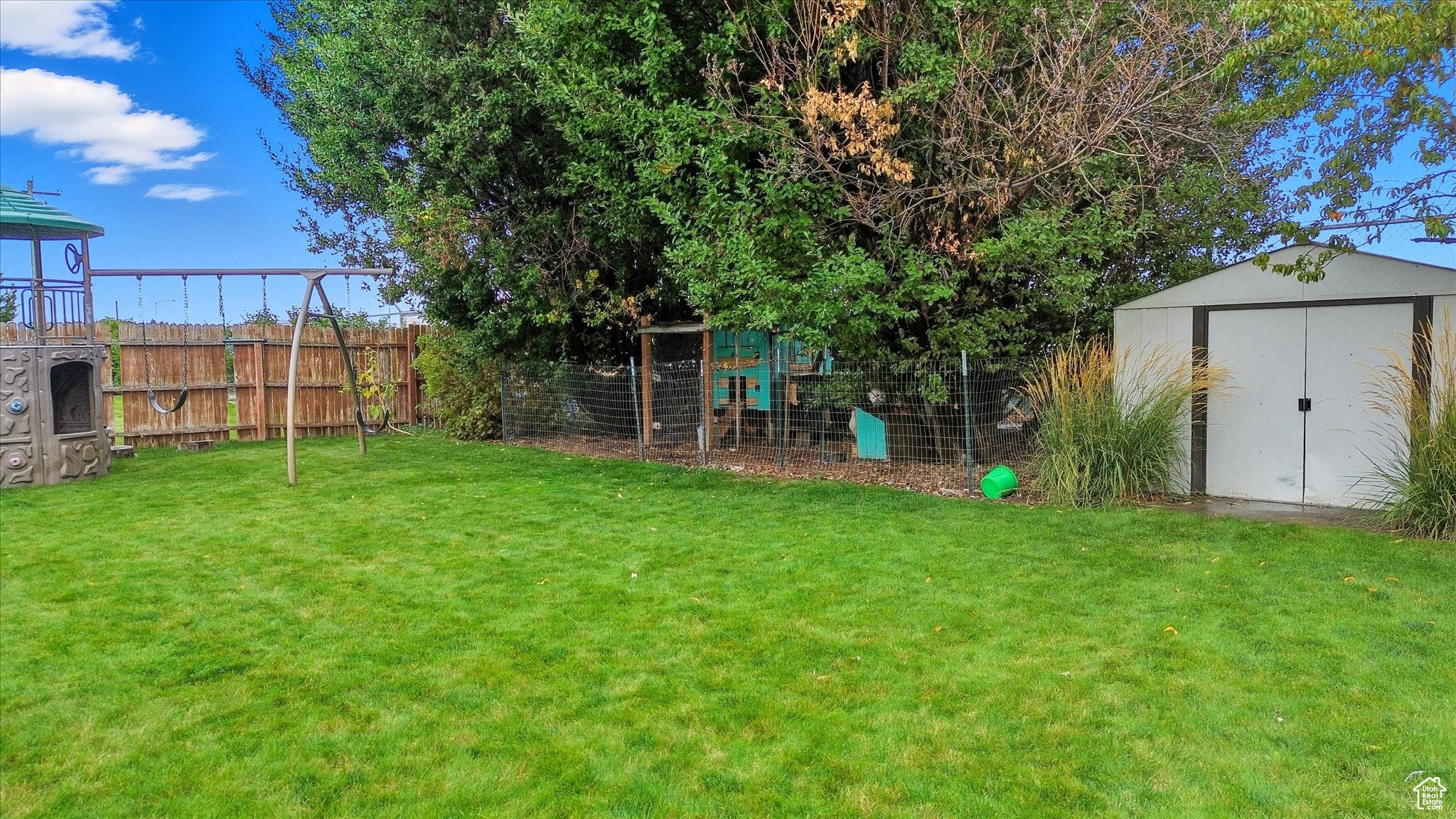 APPLEWOOD SUB - Residential