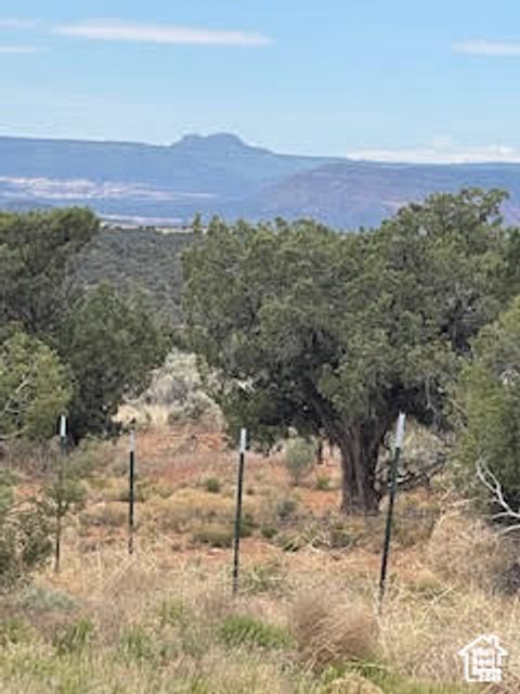 17 S AVIKAN DR Blanding UT 84511