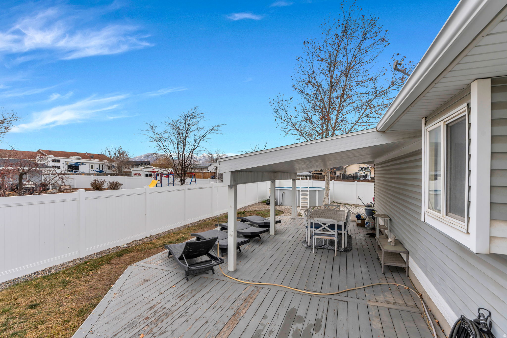 SETTLERS POINT - Residential