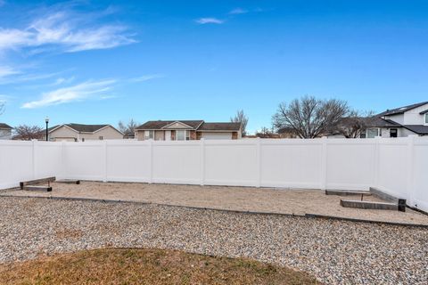 Tiny photo for 6073 W EAGLES PEAK CV S, West Valley City, UT 84128 (MLS # 2136414)