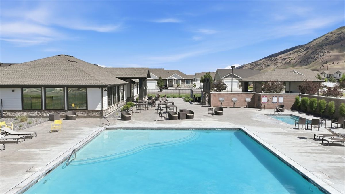 ELK MOUNTAIN SUBDIVI - Residential