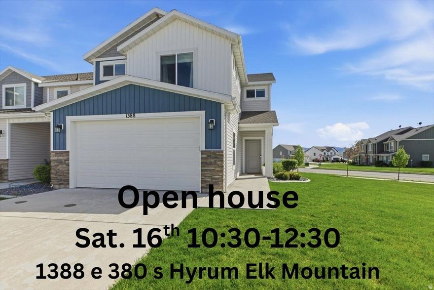 Elk mountain community's LARGEST HOMETOWN LAYOUT. This gives you Bigger Bedrooms, more open space in your large vaulted Kitchen and Family room!   We even have a fenced. in yard, with no back yard neighbors! This END UNIT gives you the privacy you are craving. The true neighborhood feel of your home is like no other.  3 bed, 2.5 bath front load home. If you have been looking for a single family home, but needing a reasonable price, this one fits your needs.  The Elk Mountain community is amazing. Pool and year round hot tub, Clubhouse and party room, GYM, playground and open space make this place feel like a homey community. This is a prime location for you and your family. Don't wait!
