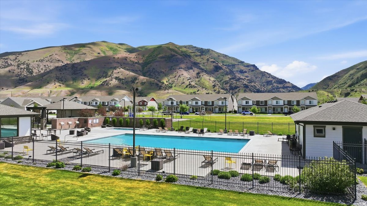 ELK MOUNTAIN SUBDIVI - Residential