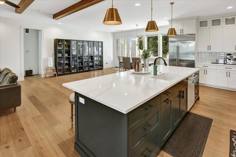 Tiny photo for 724 W MAPLE DRIFT LN, Draper, UT 84020 (MLS # 2143040)