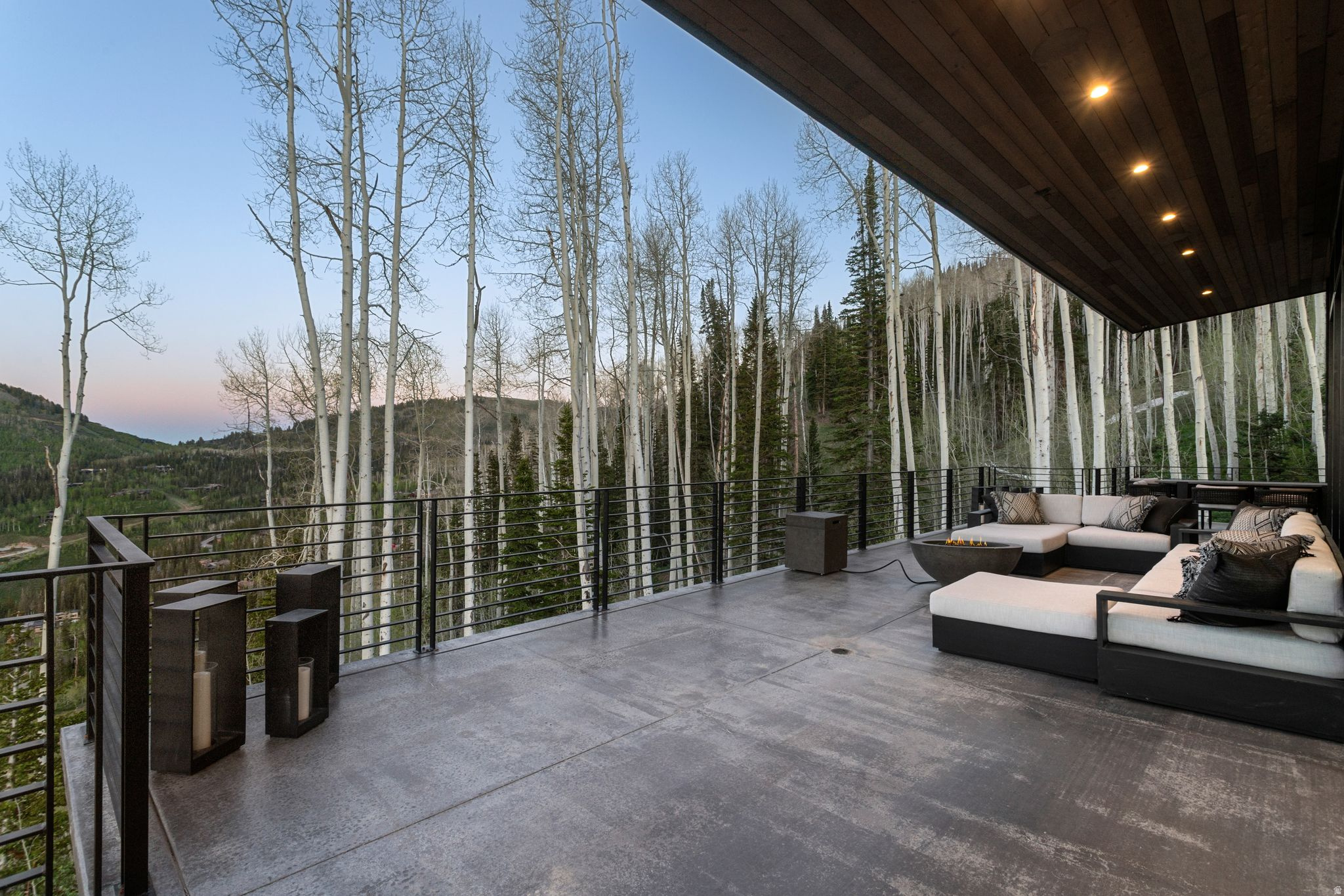 COLONY AT WHITE PINE - Residential