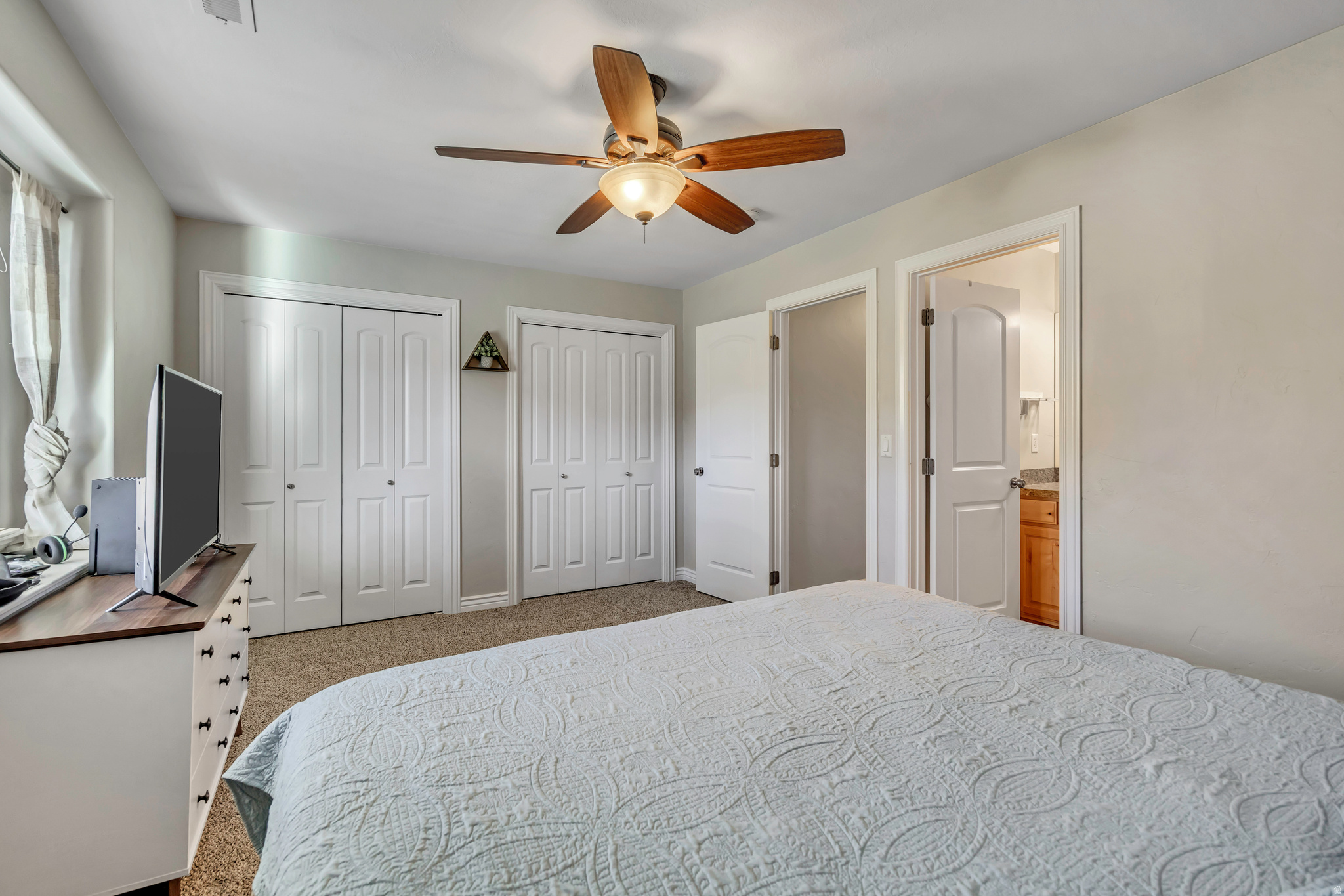 GREYHAWK - Residential