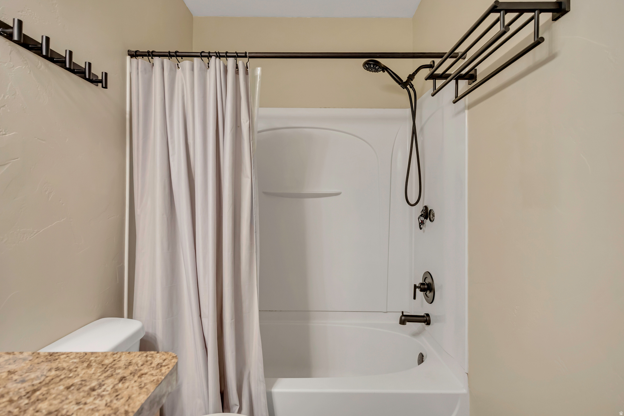 GREYHAWK - Residential