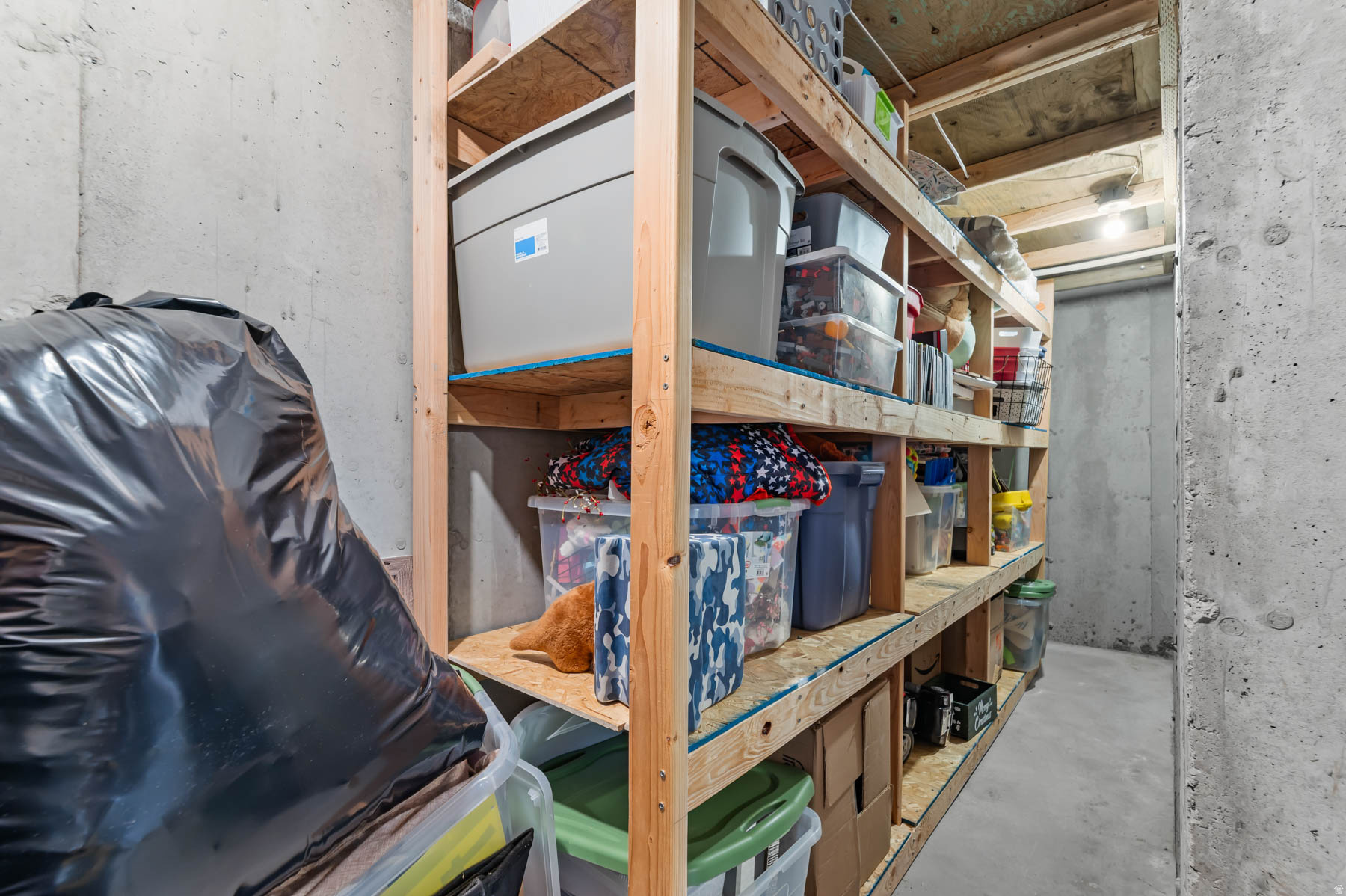 FOOTHILL VILLAGE - Residential