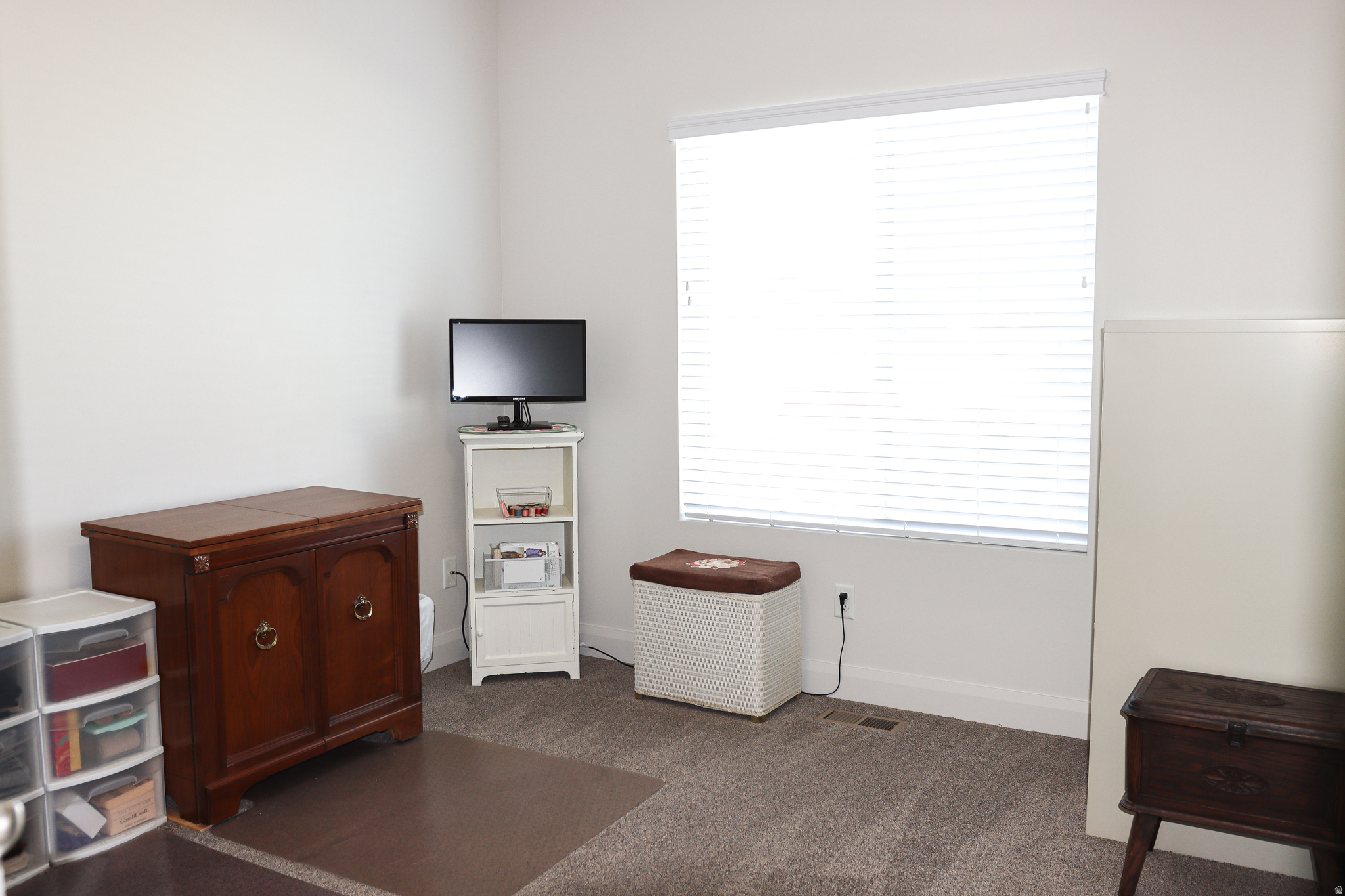 PHEASANT HOLLOW - Residential