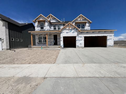 Photo of 1089 E BLACKFEET DR #518, Eagle Mountain, UT 84005 (MLS # 2154454)